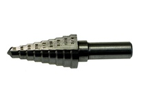 890A001
